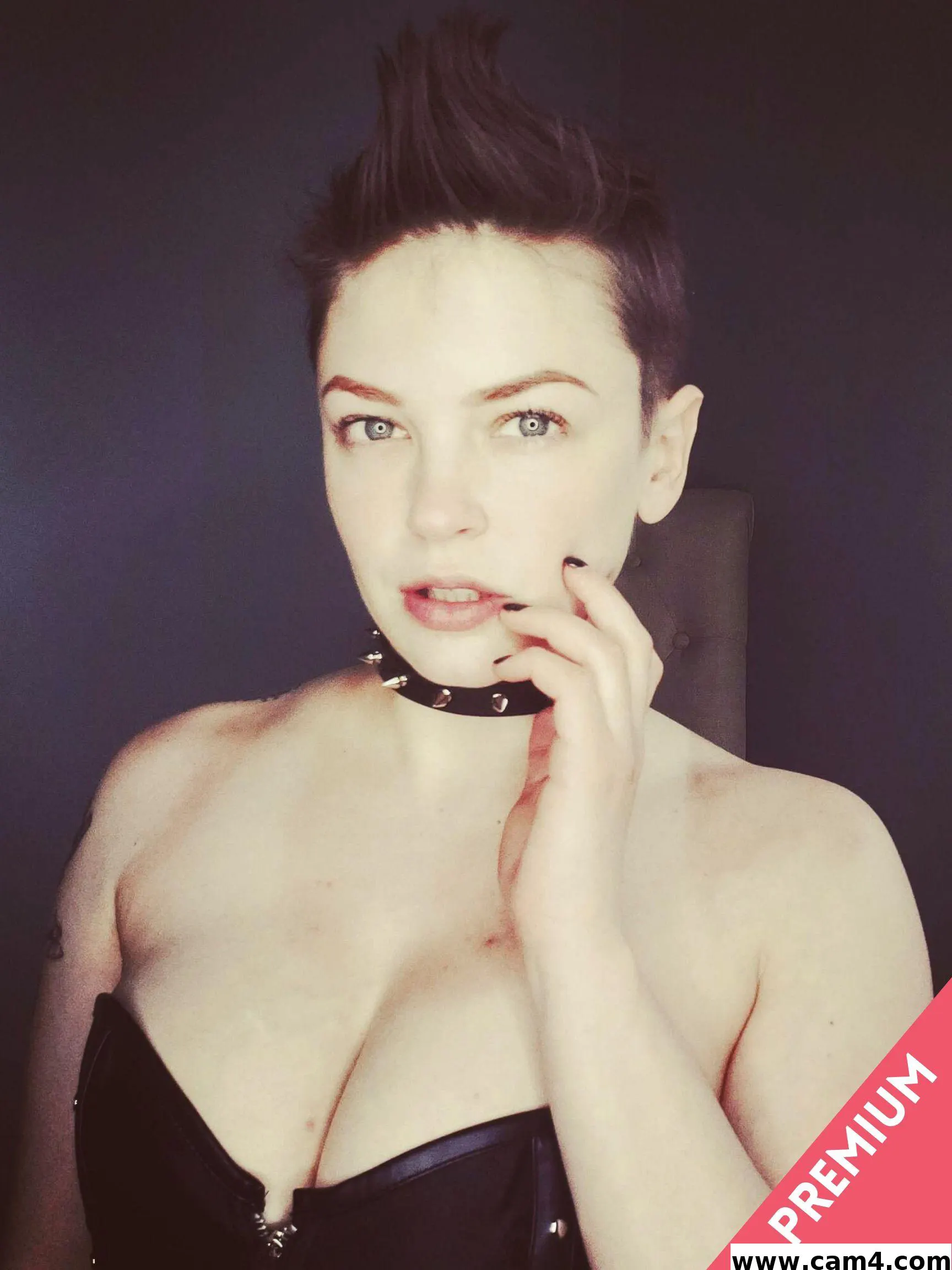 BreeDanielsx image 0