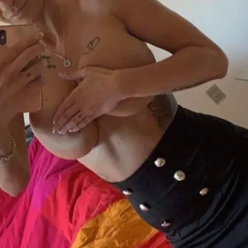 echtheiszszfickii image 0